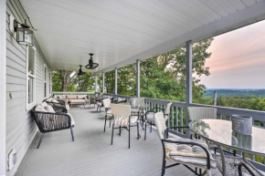 Hilltop Hideaway Branson Home with Trampoline!